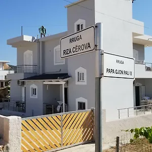Kleo , Ksamil Albanien